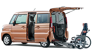 WITH SPACIA 車いす移動車 画像